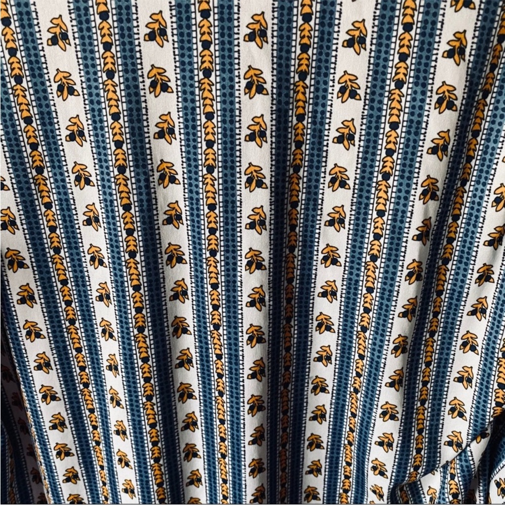 Jack Winter printed button down blouse - image 6